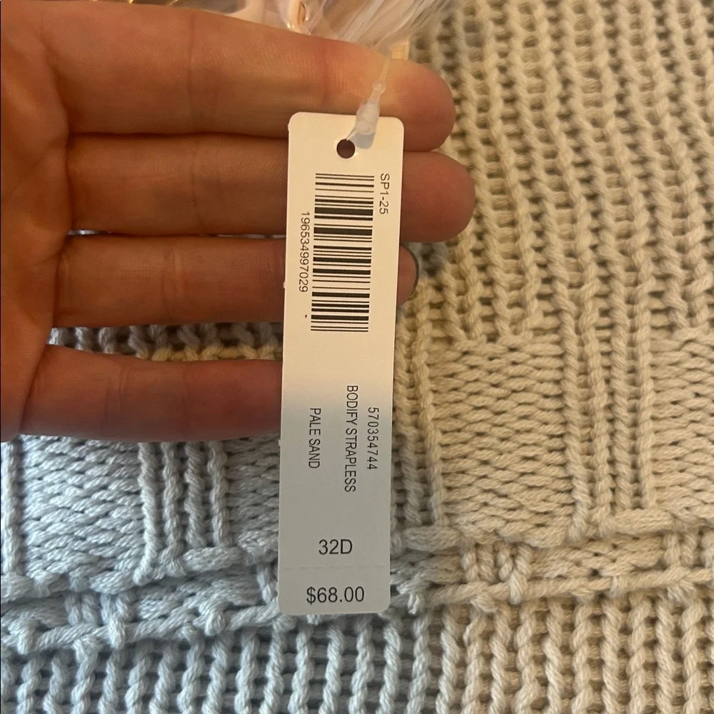 Soma Cream Strapless/Covertable Bra